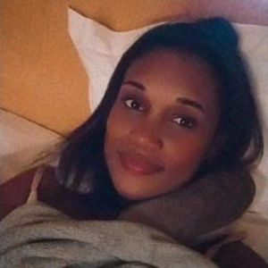 Meet your Posher, Maristela